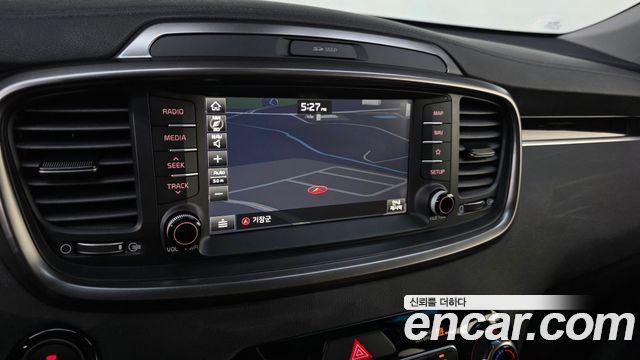 Kia Sorento Diesel 2.0 2WD Marster 2020 — фото 18