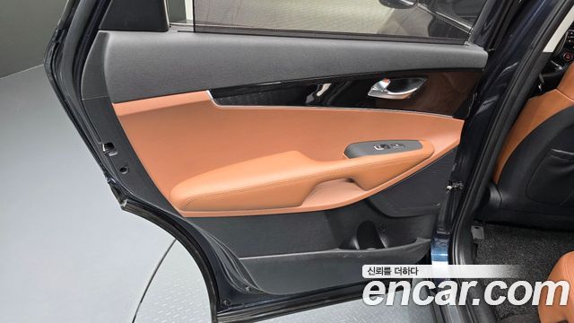 Kia Sorento Diesel 2.0 2WD Marster 2020 — фото 31