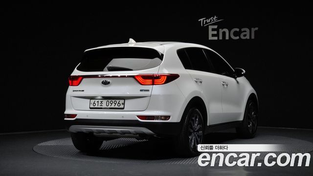 Kia Sportage (IV) Diesel 1.7 2WD Trendy 2016 — фото 2