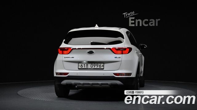 Kia Sportage (IV) Diesel 1.7 2WD Trendy 2016 — фото 4