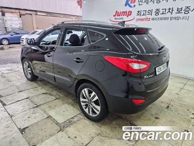 Hyundai Tucson ix Diesel(e-VGT) 2WD Smart special 2015 — фото 4