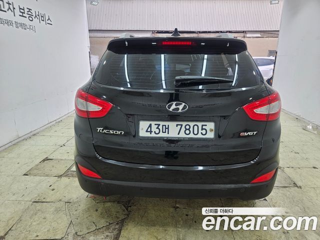 Hyundai Tucson ix Diesel(e-VGT) 2WD Smart special 2015 — фото 5