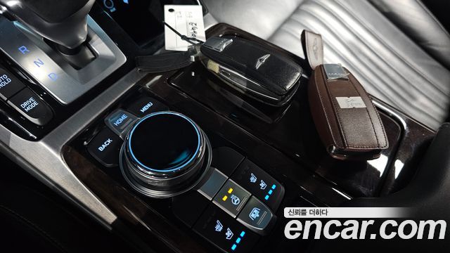 Genesis EQ900 3.8 GDI AWD Luxury 2018 — фото 15