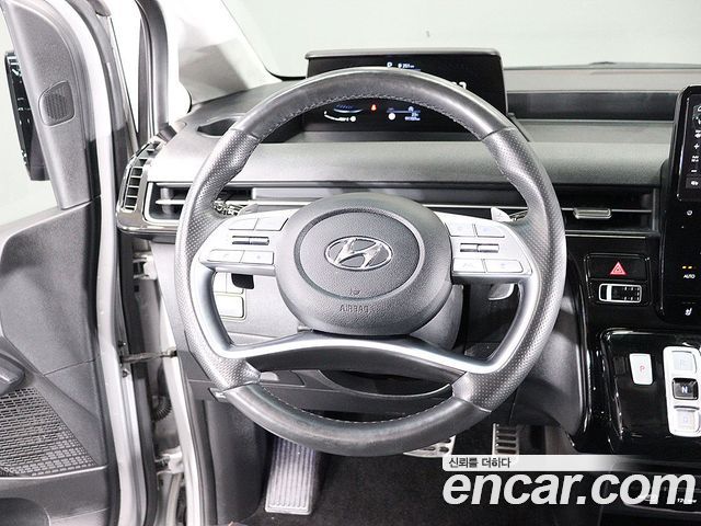 Hyundai Staria Lounge 9-Seater Prestige 2022 — фото 16