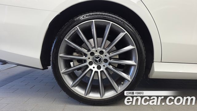 Mercedes-Benz E-Class (W213) E350 4MATIC AMG Line 2021 — фото 5