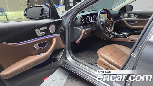 Mercedes-Benz E-Class (W213) E300 4MATIC Avnatgarde 2019 — фото 10