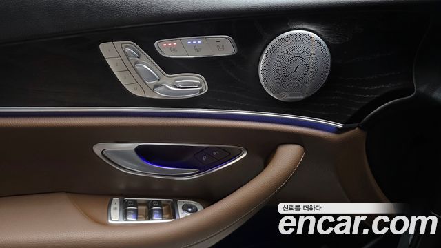 Mercedes-Benz E-Class (W213) E300 4MATIC Avnatgarde 2019 — фото 33