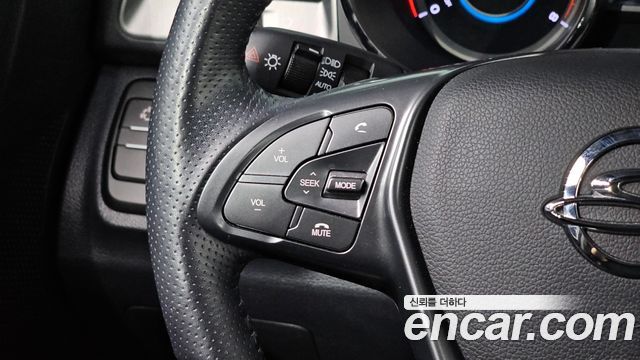 KG Mobility (SsangYong) Tivoli Armor VX 2WD 2019 — фото 17