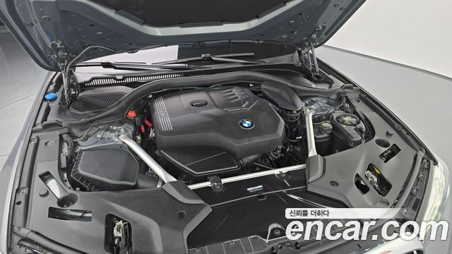 BMW 5 Series (G30) 520i Luxury 2023 — фото 6