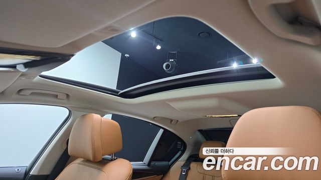 BMW 5 Series (G30) 520i Luxury 2023 — фото 17