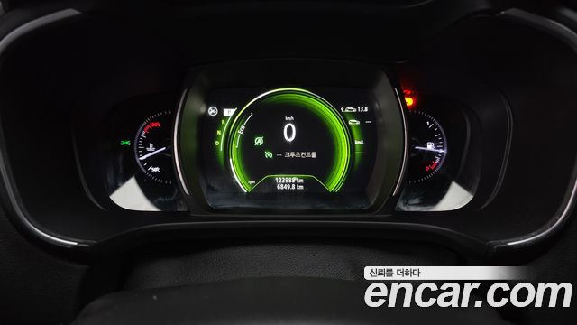 Renault Korea QM6 Diesel 2WD SE 2017 — фото 8