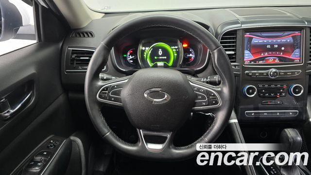 Renault Korea QM6 Diesel 2WD SE 2017 — фото 13