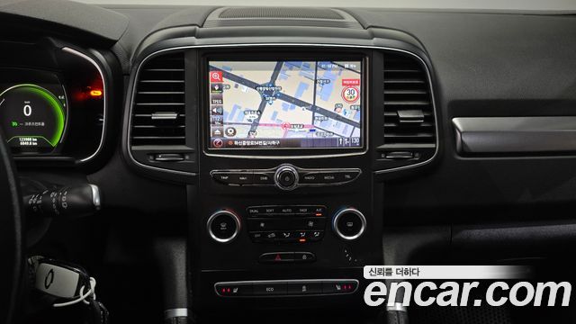 Renault Korea QM6 Diesel 2WD SE 2017 — фото 14