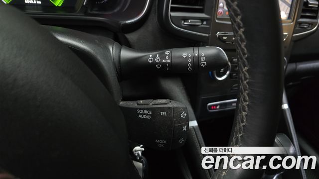 Renault Korea QM6 Diesel 2WD SE 2017 — фото 20