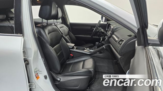 Renault Korea QM6 Diesel 2WD SE 2017 — фото 26