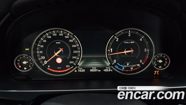 BMW X6 (F16) xDrive 30d 2017 — фото 8