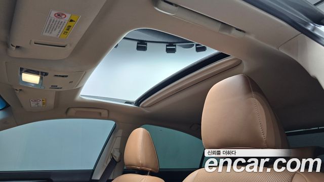 Lexus ES300h Supreme XV60 2017 — фото 19