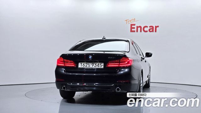 BMW 5 Series (G30) 530i Luxury Plus 2020 — фото 4