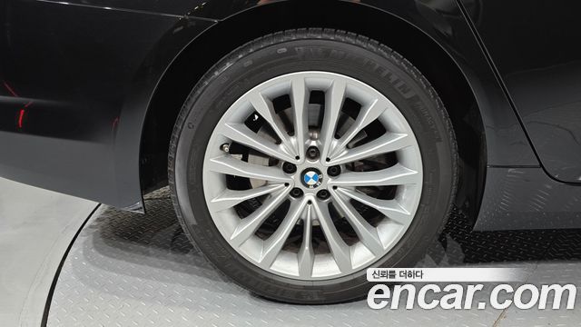 BMW 5 Series (G30) 530i Luxury Plus 2020 — фото 5