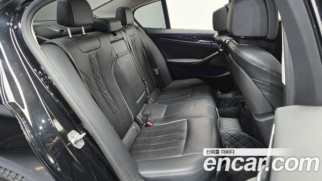 BMW 5 Series (G30) 530i Luxury Plus 2020 — фото 11