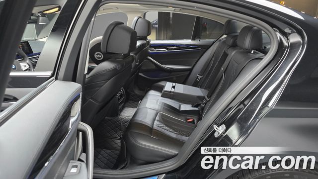 BMW 5 Series (G30) 530i Luxury Plus 2020 — фото 12