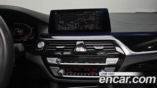 BMW 5 Series (G30) 530i Luxury Plus 2020 — фото 16