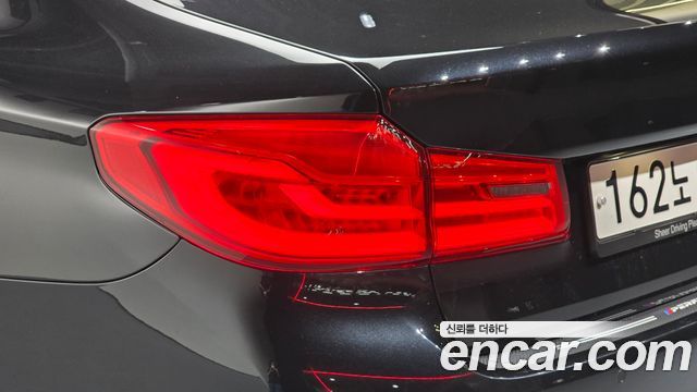 BMW 5 Series (G30) 530i Luxury Plus 2020 — фото 23
