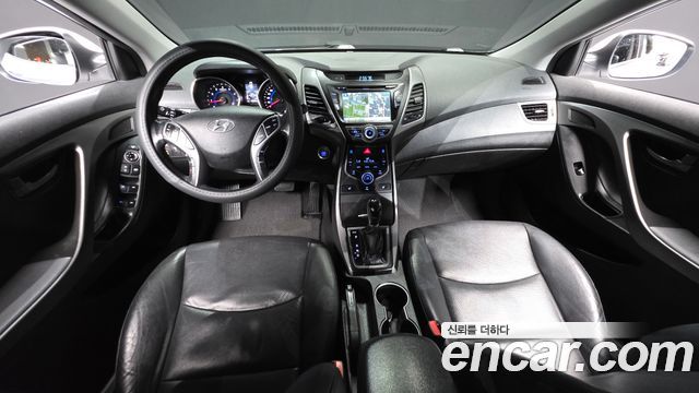 Hyundai Avante 1.6 GDi Modern Standard 2015 — фото 7