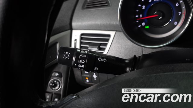 Hyundai Avante 1.6 GDi Modern Standard 2015 — фото 18