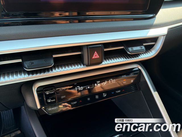 Kia K5 (III) 1.6 Turbo Prestige 2023 — фото 19