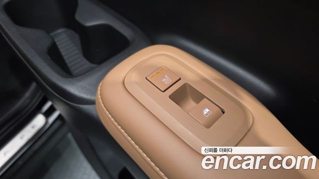 Hyundai Santa Fe (MX5) HEV 1.6 4WD Calligraphy 2025 — фото 19