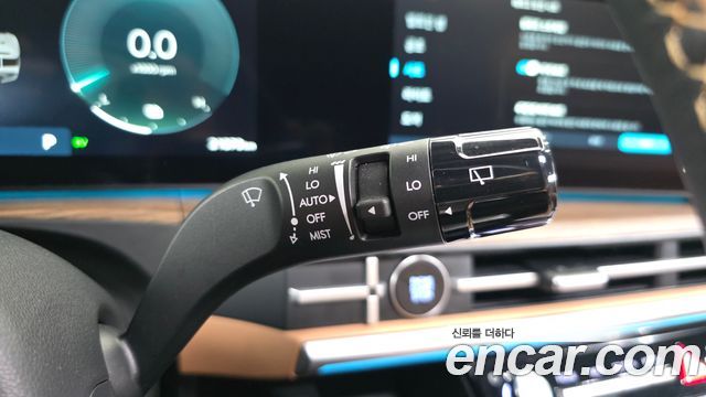 Hyundai Santa Fe (MX5) HEV 1.6 4WD Calligraphy 2025 — фото 45
