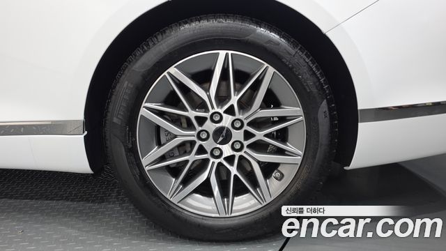 Genesis G80 (RG3) Gasoline 2.5 Turbo AWD 2025 — фото 21