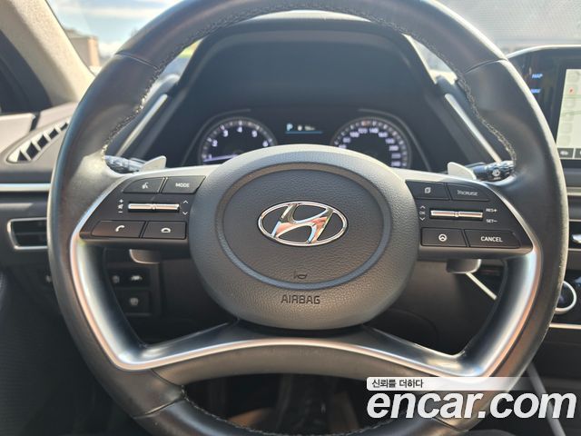Hyundai Sonata (DN8) 2.0 Premium Plus 2022 — фото 9