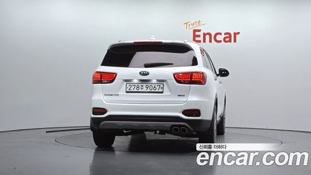Kia Sorento Diesel 2.0 2WD Noblesse 2020 — фото 4
