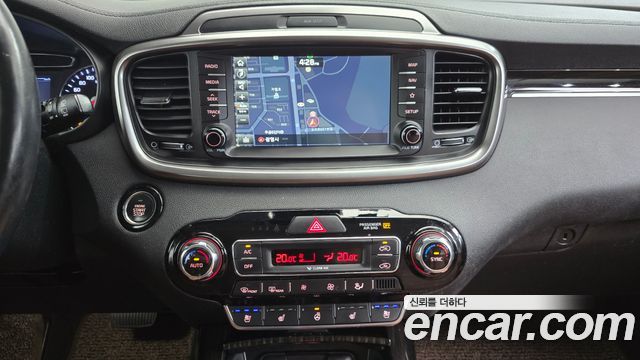 Kia Sorento Diesel 2.0 2WD Noblesse 2020 — фото 12