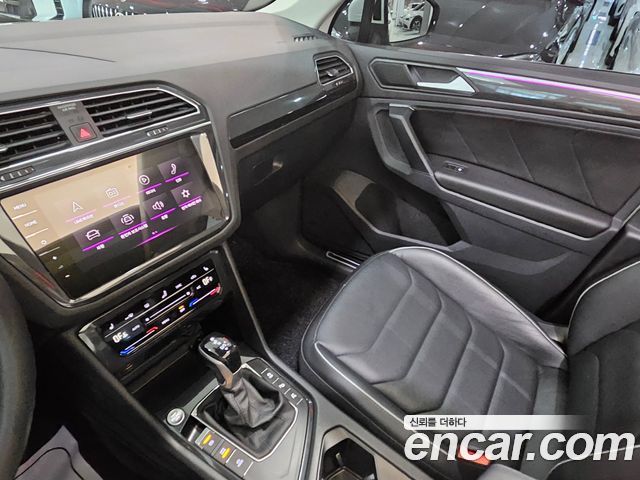 Volkswagen Tiguan (II) 2.0 TDI Prestige 2022 — фото 20