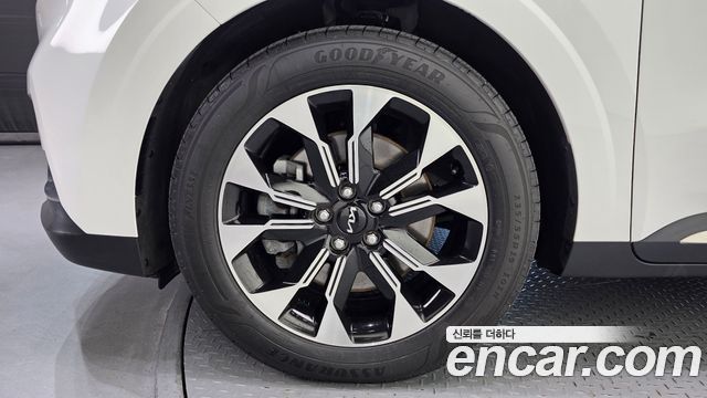 Kia Carnival (IV) Diesel 9-Seater Noblesse 2023 — фото 5