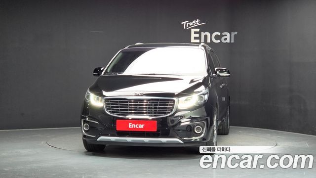 Kia Carnival 9-seater Noblesse 2017 — фото 3
