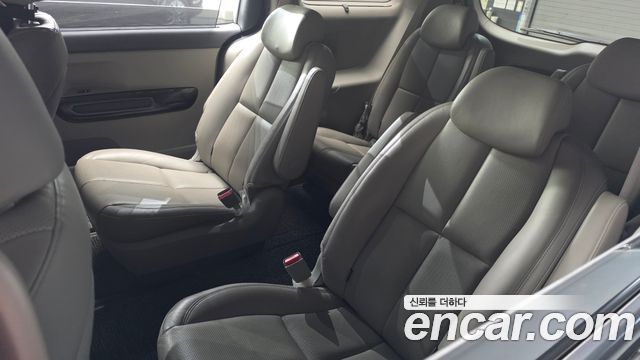 Kia Carnival 9-seater Noblesse 2017 — фото 28