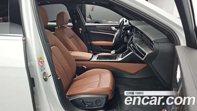 Audi A6 (C8) 40 TDI Premium 2023 — фото 12