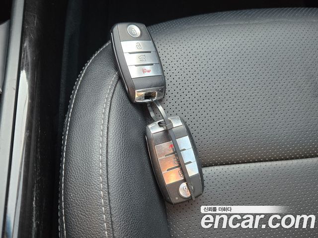 Kia Sorento Diesel 2.0 2WD Prestige 2016 — фото 18