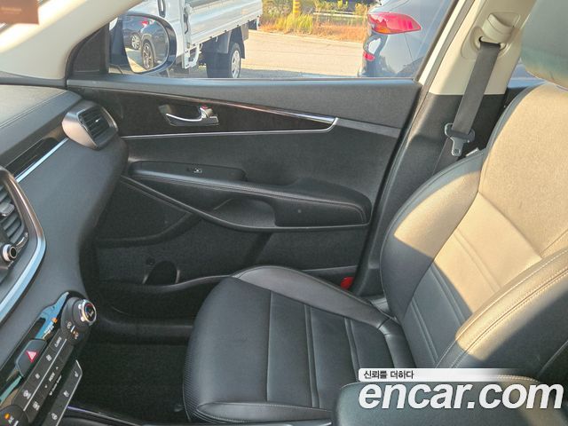 Kia Sorento Diesel 2.0 2WD Prestige 2016 — фото 20