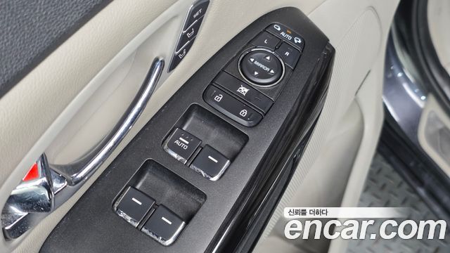 Kia Carnival 7-Seater Limousine President 2019 — фото 14