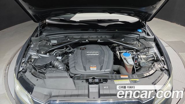 Audi Q5 2.0 TDI Quattro Dynamic 8R 2013 — фото 6