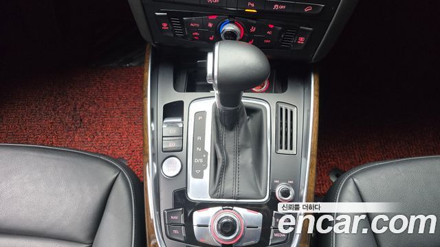 Audi Q5 2.0 TDI Quattro Dynamic 8R 2013 — фото 9