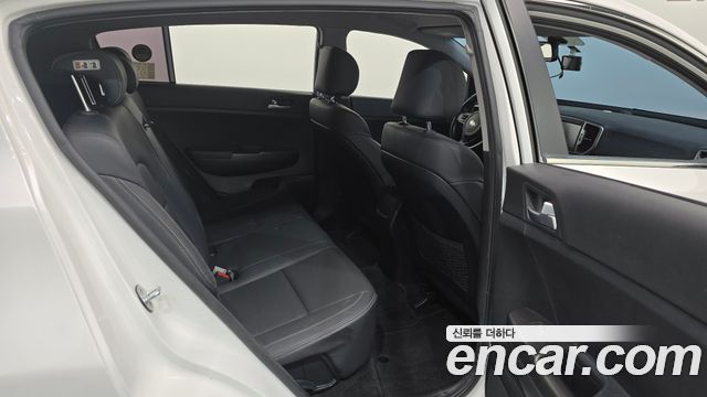 Kia Sportage (IV) Diesel 1.7 2WD Trendy 2018 — фото 11