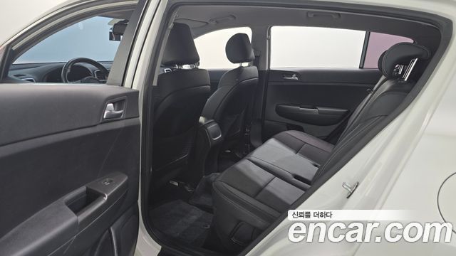 Kia Sportage (IV) Diesel 1.7 2WD Trendy 2018 — фото 12