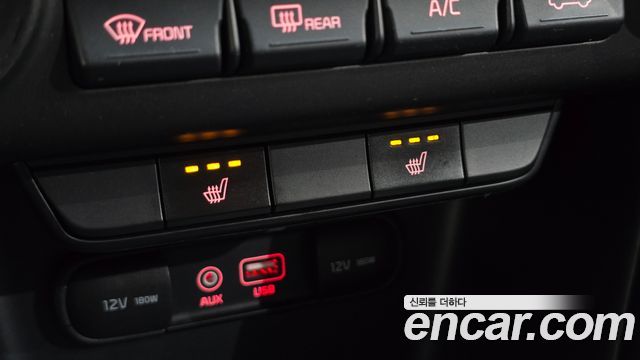 Kia Sportage (IV) Diesel 1.7 2WD Trendy 2018 — фото 13
