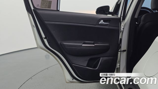 Kia Sportage (IV) Diesel 1.7 2WD Trendy 2018 — фото 25